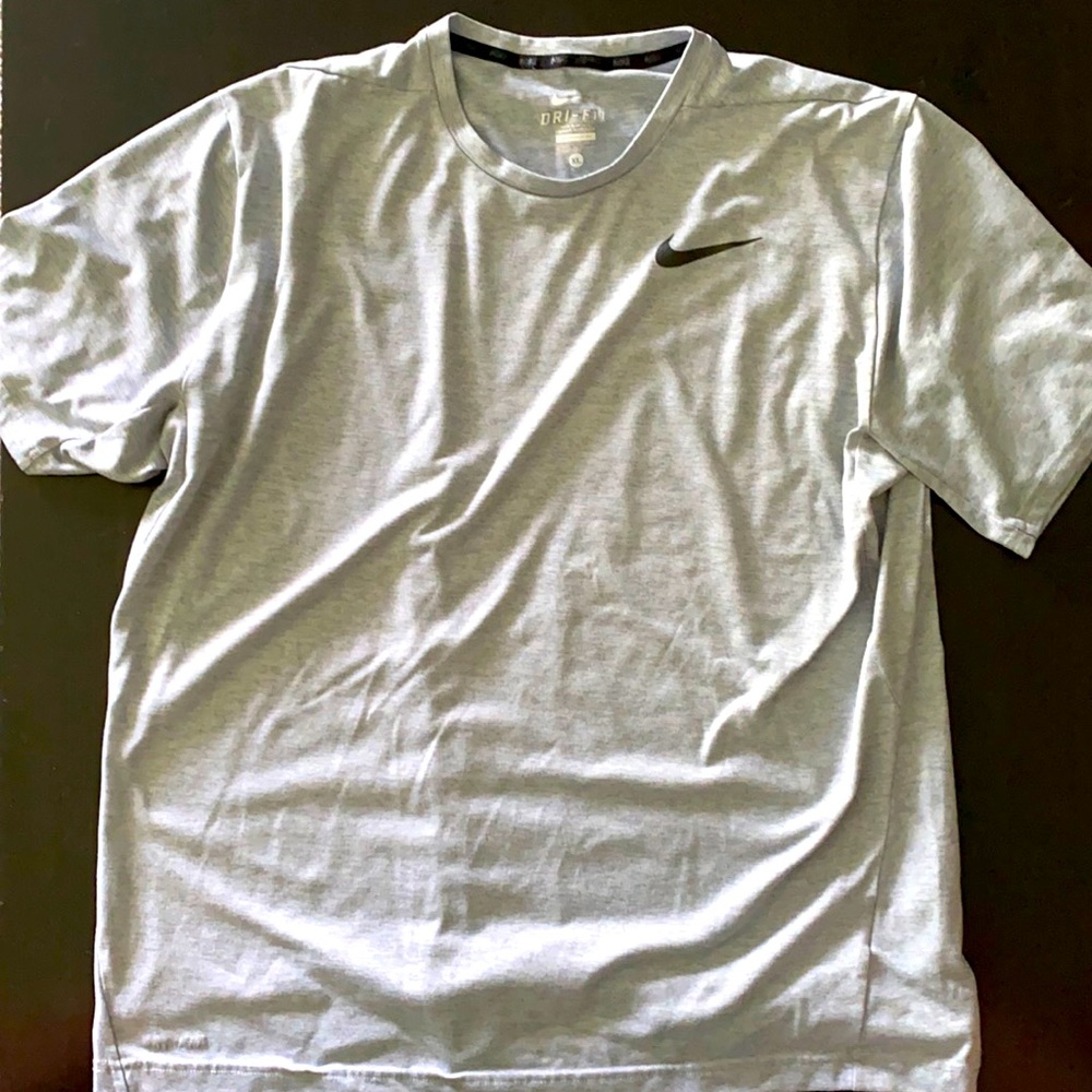 Nike Dri-Fit T-Shirt - XL